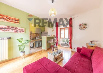 Soggiorno - Appartamento via gubbio
 
15, Pomezia - foto 9