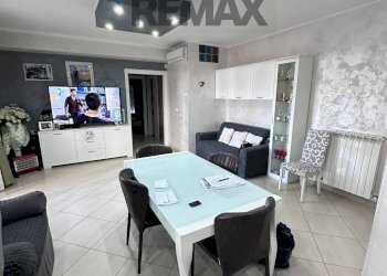 Sala da pranzo - Quadrilocale Via Popilia
 
115, Cosenza - foto 4