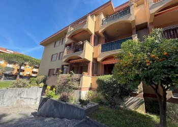 Foto 2 - Trilocale Via Villebone
 
39, Diano Marina - foto 2