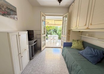 Foto 22 - Bilocale Via Caduti di Nassirya
 
3, Diano Castello - foto 22