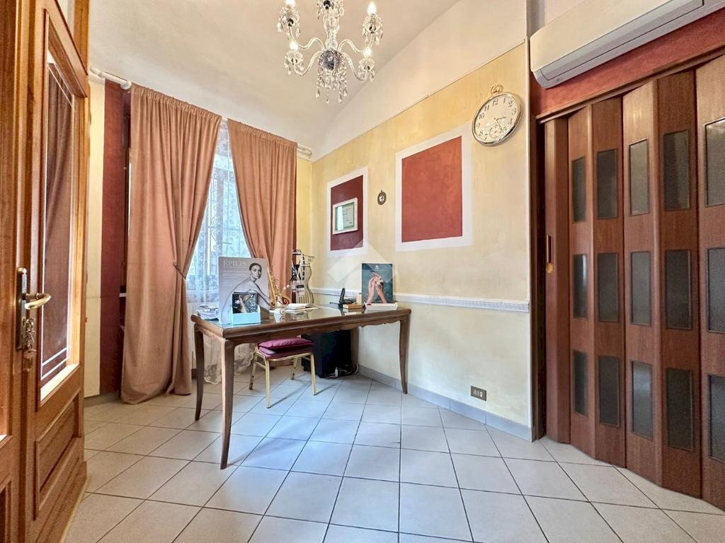 Quadrilocale Via Casalborgone, Torino (zona Borgo Po) - foto 1