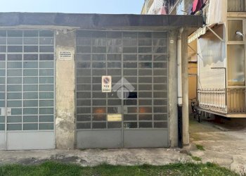Box Via Malone, Torino (zona Barriera Milano) - foto 1