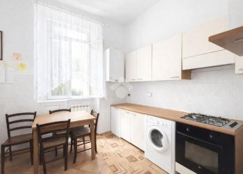 Trilocale Via F.Rismondo, La Spezia (zona Pegazzano) - foto 3