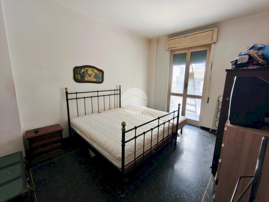 Three-room apartment Via Pietro Borsieri, Genova (neighborhood Certosa) - photo 1