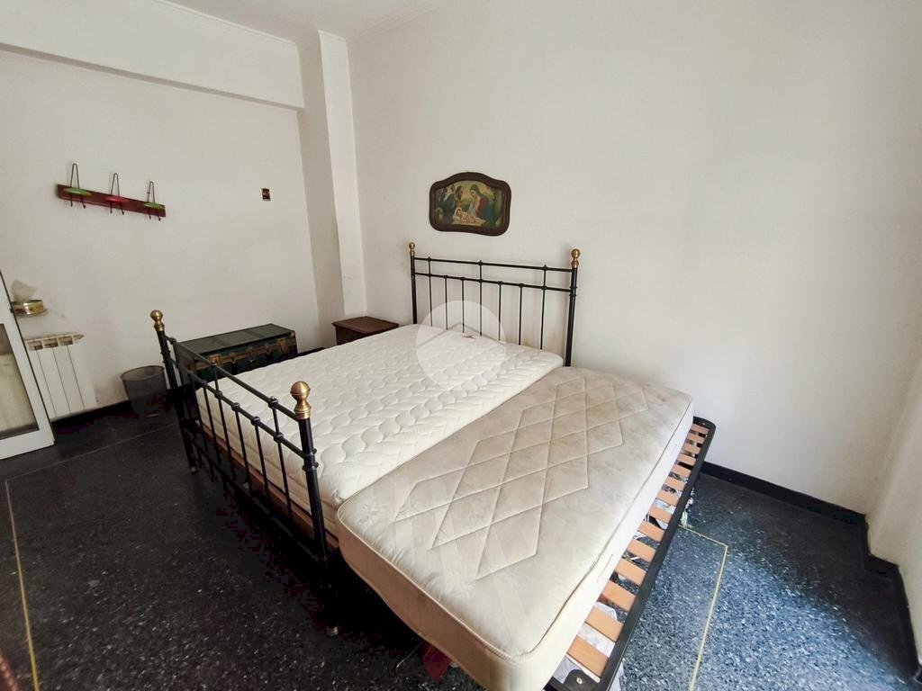 Three-room apartment Via Pietro Borsieri, Genova (neighborhood Certosa) - photo 2