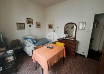 Trilocale Via Pietro Borsieri 9/4 scala s, Genova (zona Certosa) - foto 1