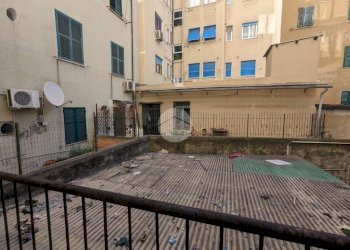 Trilocale Via Pietro Borsieri 9/4 scala s, Genova (zona Certosa) - foto 10