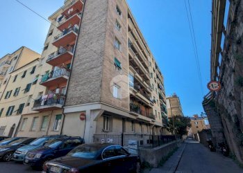 Trilocale Via Pietro Borsieri 9/4 scala s, Genova (zona Certosa) - foto 14