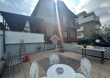 Villa Via Carso, Carugate - foto 10