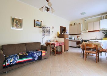 Trilocale Via Vittorio Veneto, Bareggio - foto 3