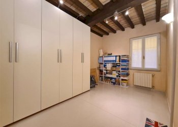 Three-room apartment Modena (neighborhood Circoscrizione 1) - photo 13