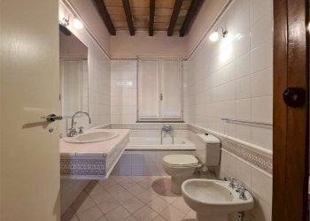 Three-room apartment Modena (neighborhood Circoscrizione 1) - photo 16