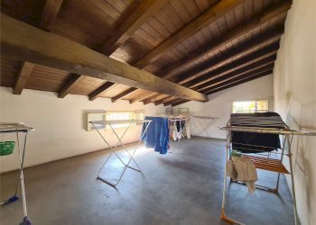 Three-room apartment Modena (neighborhood Circoscrizione 1) - photo 24