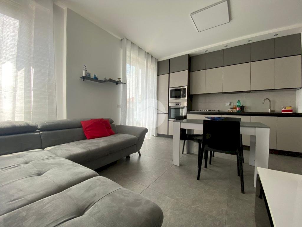 Bilocale Via Giuseppe Verdi, Bussero - foto 1