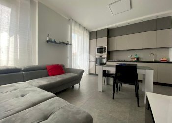 Bilocale Via Giuseppe Verdi, Bussero - foto 1