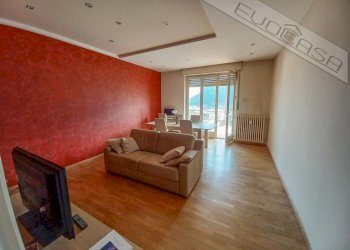 Trilocale Viale Mazzini 98, Barge - foto 1