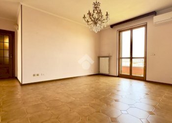 Quadrilocale Via Giuseppe Verdi, Pasturana - foto 2