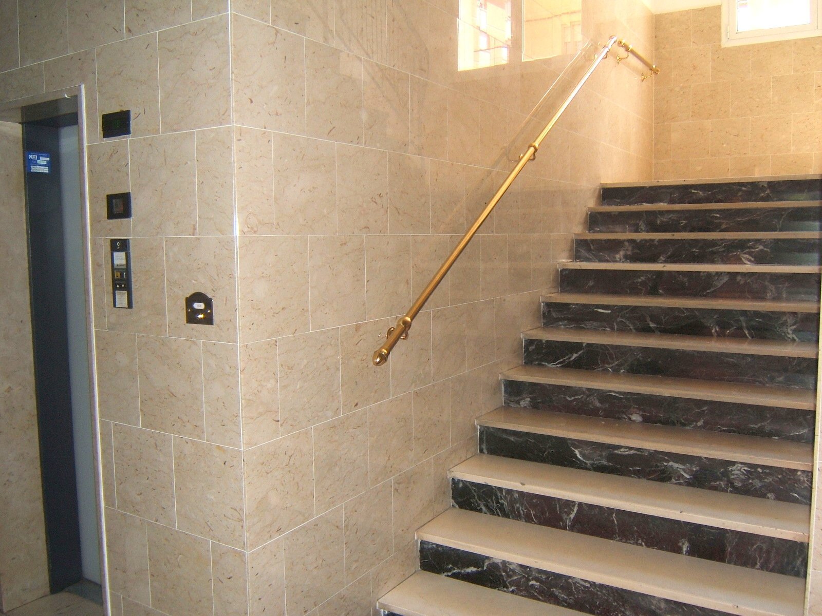 Trilocale via Amilcare Ponchielli, 5, Bologna (zona Toscana) - foto 2