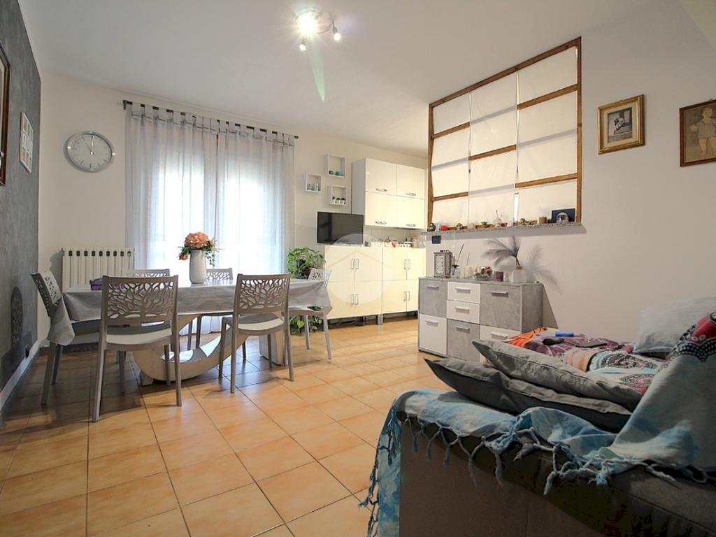 Quadrilocale Via Rossini, Brandizzo - foto 1