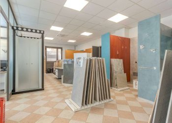 Commercial Premises Lissone - photo 26