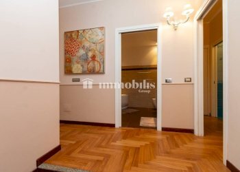 Four-room apartment V. Giovanni Servais, 112, Torino - photo 8