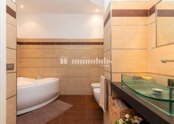 Four-room apartment V. Giovanni Servais, 112, Torino - photo 17