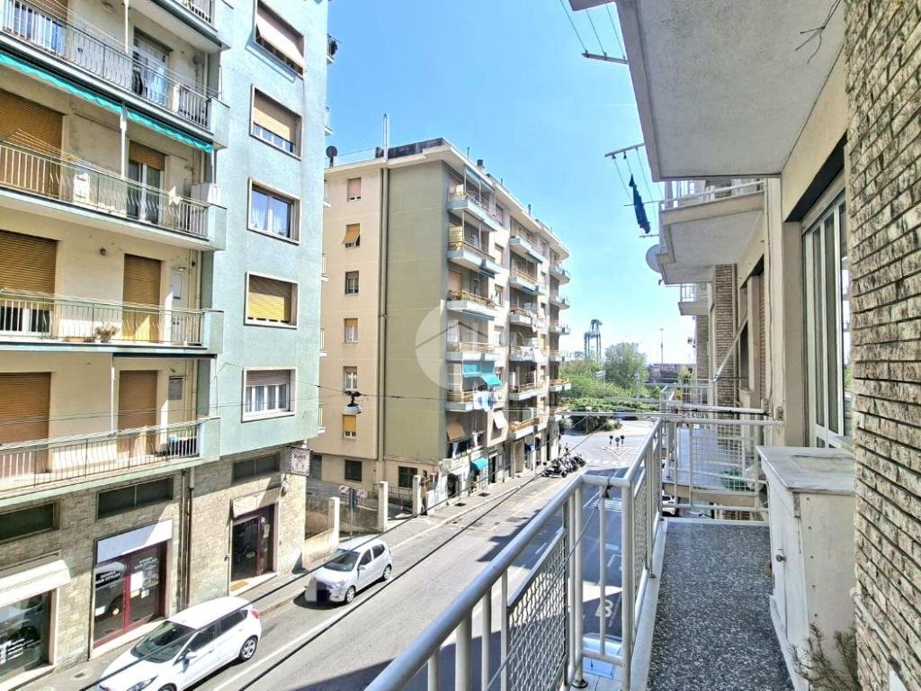 Trilocale Via taggia, Genova (zona Prà) - foto 1