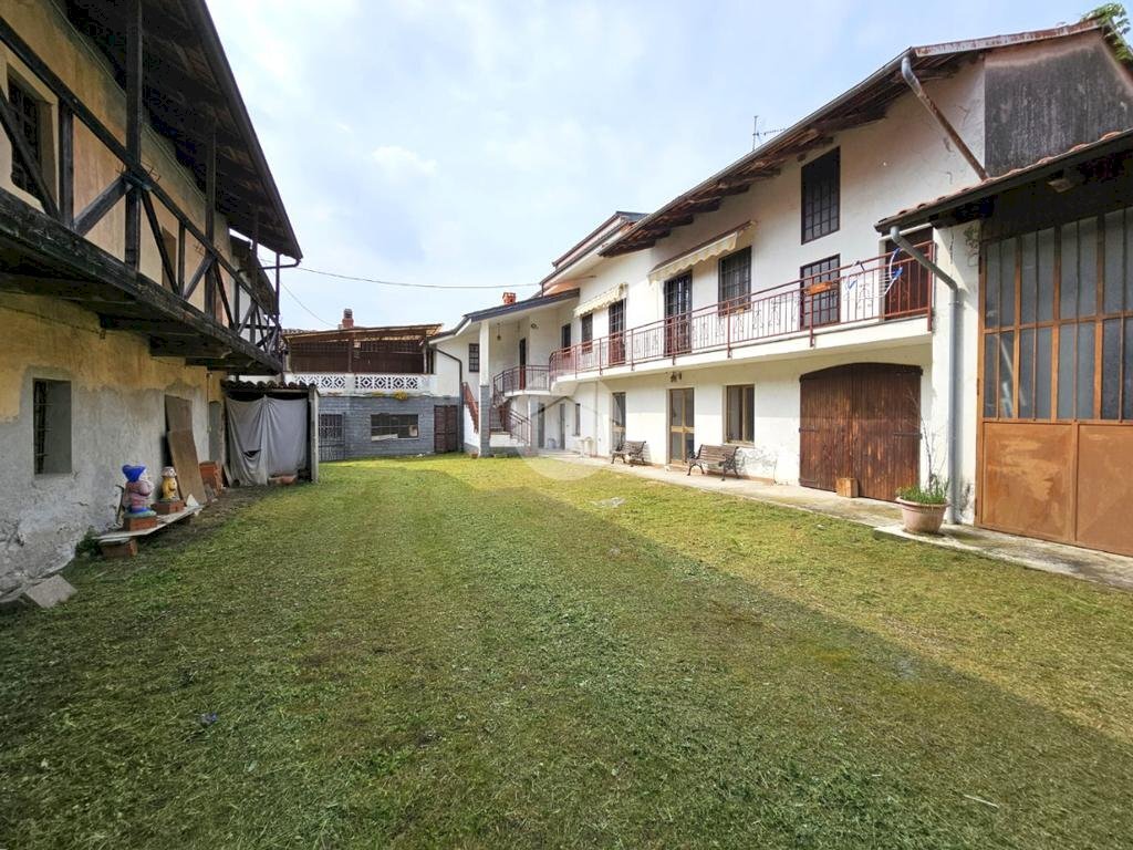 Casa indipendente Via Giuseppe Garibaldi, Orio Canavese - foto 3