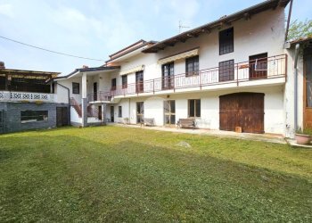 Casa indipendente Via Giuseppe Garibaldi, Orio Canavese - foto 1