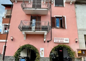 Locale Commerciale Via Giuseppe Mazzini, 13 
 San Germano Vercellese, San Germano Vercellese - foto 1