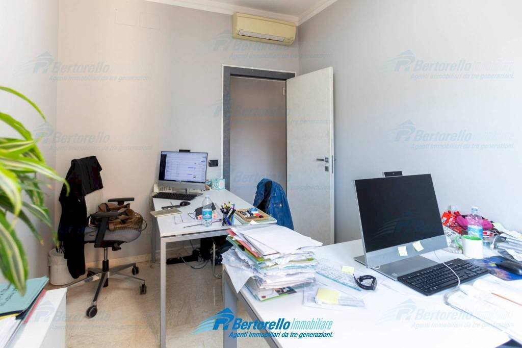 Trilocale Genova (zona Sampierdarena) - foto 3