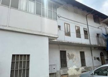 Stable - Palace Porte - photo 2