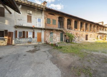 Rustico Via Accossato, Caselle Torinese - foto 1
