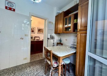 Quadrilocale Via Madonna, Finale Ligure - foto 2