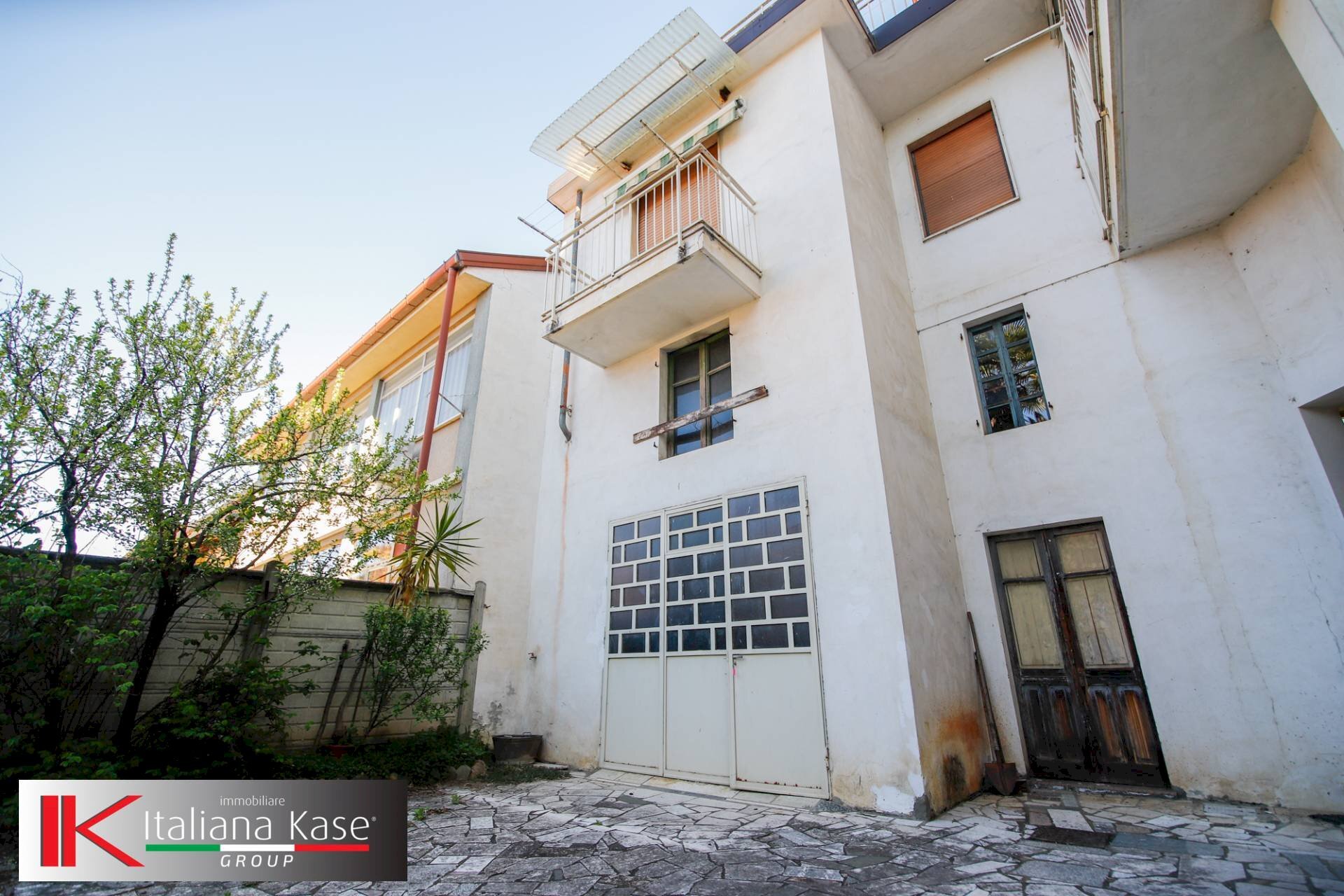 Foto 2 - Stable - Palace via sauro
 
1, Caluso - photo 2