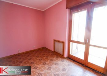 Foto 26 - Stable - Palace via sauro
 
1, Caluso - photo 26