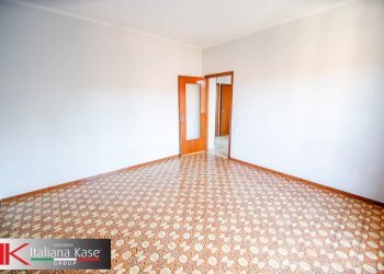 Foto 35 - Stable - Palace via sauro
 
1, Caluso - photo 35