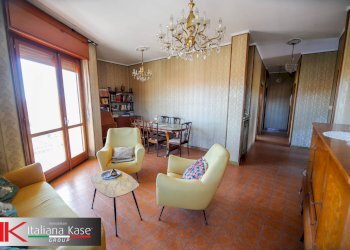 Foto 50 - Stable - Palace via sauro
 
1, Caluso - photo 50