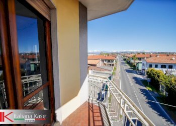 Foto 51 - Stable - Palace via sauro
 
1, Caluso - photo 51