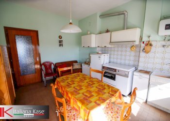 Foto 58 - Stable - Palace via sauro
 
1, Caluso - photo 58