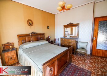 Foto 62 - Stable - Palace via sauro
 
1, Caluso - photo 62