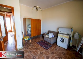 Foto 64 - Stable - Palace via sauro
 
1, Caluso - photo 64