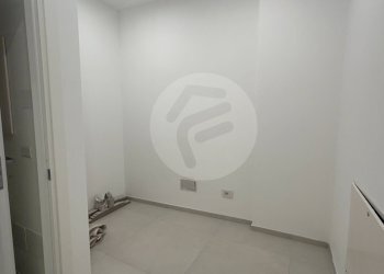 Foto 10 - Commercial Activity via milite ignoto, Alassio - photo 10