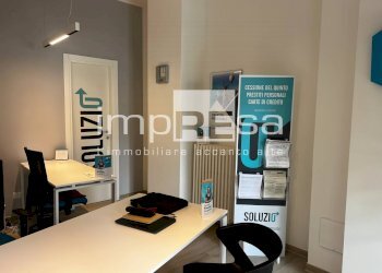 Foto 11 - Negozio piazzale Da Vinci
 
3, Venezia - foto 11