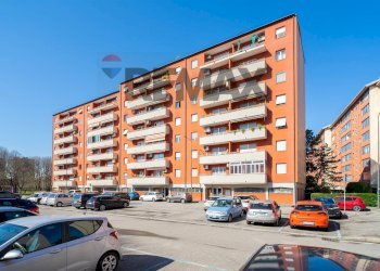 Edificio all\'aperto - Trilocale VIA APPENNINI
 
161, Milano - foto 1