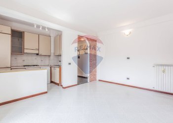 Foto 4 - Appartamento via Marconi
 
6, Pogliano Milanese - foto 4