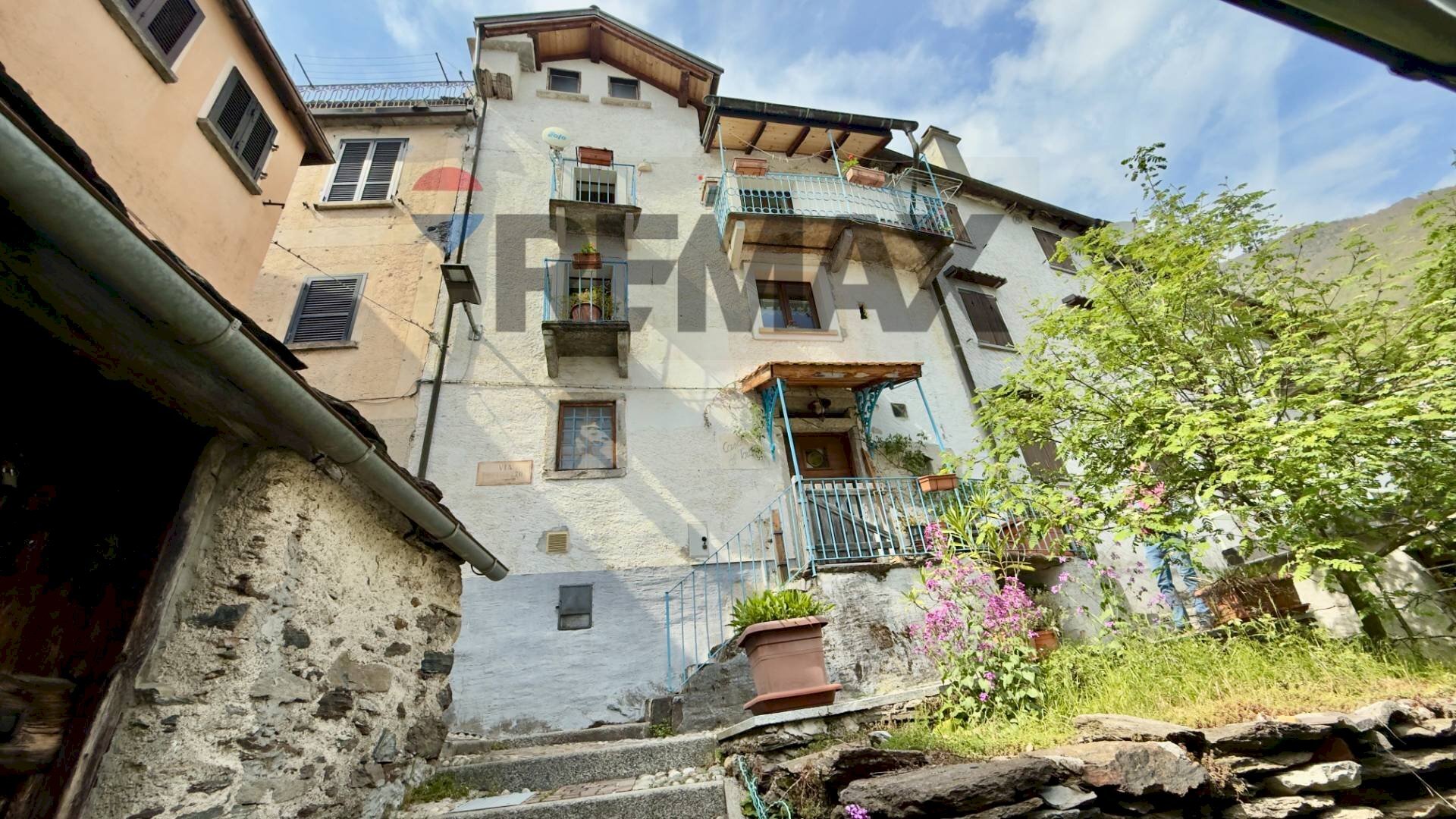 Edificio all\'aperto - Casa semi indipendente Valle Cannobina - foto 1