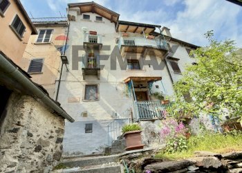 Edificio all\'aperto - Casa semi indipendente Valle Cannobina - foto 1