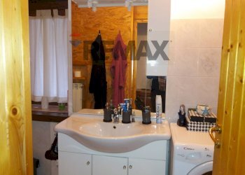 Bagno - Two-room apartment Via per Ganna
 
20, Cuasso al Monte - photo 10