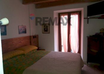 Camera / camera da letto - Two-room apartment Via per Ganna
 
20, Cuasso al Monte - photo 15